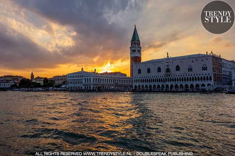 Venetië. Foto's en vakantietips