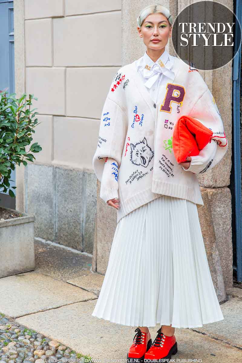 Milan Fashion Week. Streetstyle mode. Deze look is übercool! 10x Mode trends voor winter 2021