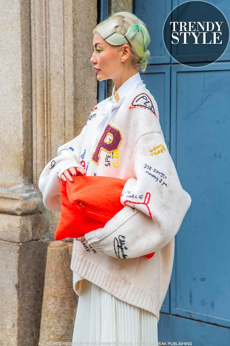 Milan Fashion Week. Streetstyle mode. Deze look is übercool! 10x Mode trends voor winter 2021