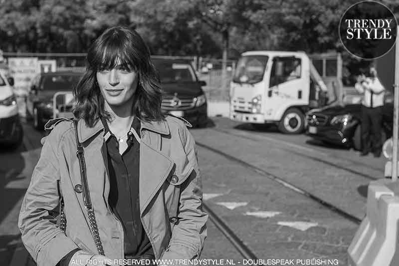 Streetstyle fashion foto's Milan Fashion Week 2022