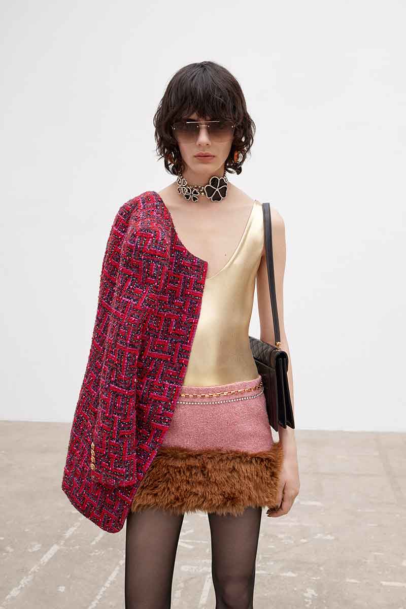 Modetrends herfst winter 2021 2022. Photo: courtesy of Saint Laurent