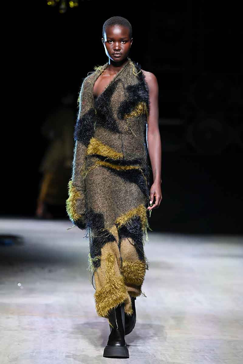 Modetrends winter 2021 2022. Tricot jurken