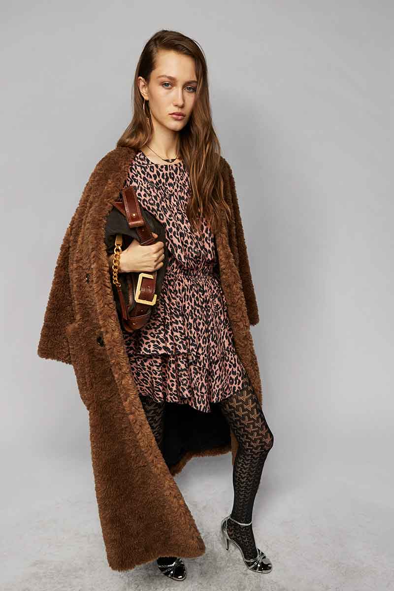 Modetrends winter 2021 2022. Teddy coats en fake fur jassen