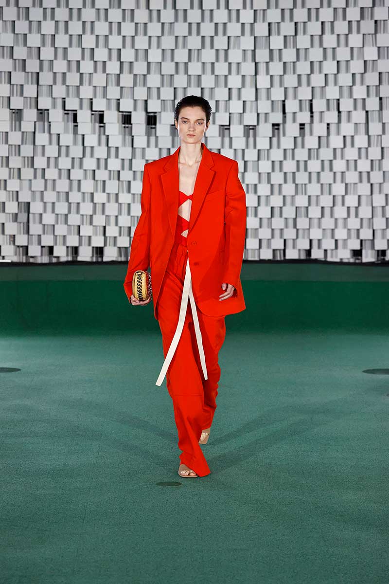 Modekleuren lente zomer 2022. Trend alert: rood