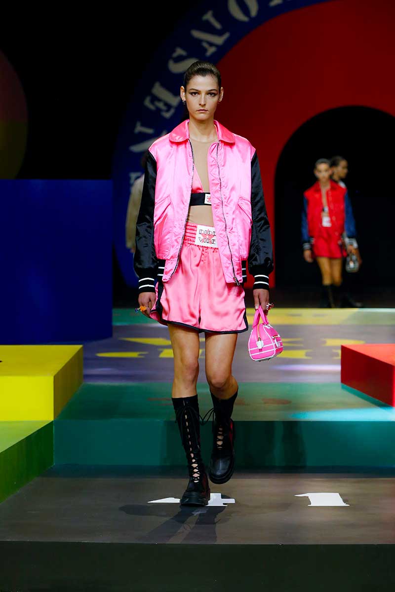 Modetrends 2022. De modekleur roze