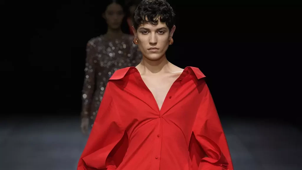 Rood voor de mode collectie van