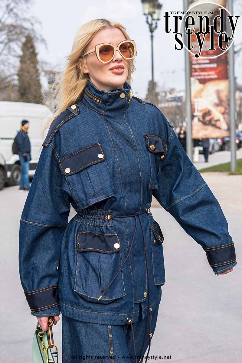 Total denim look zomer 2023 - Photo ADVERSUS