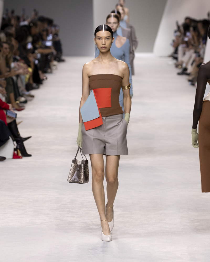 De damescollectie van Fendi voor lente zomer 2024 - Photo courtesy of FENDI