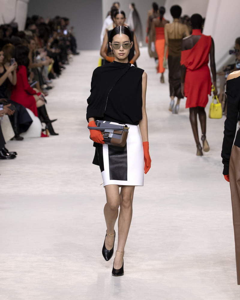 De damescollectie van Fendi voor lente zomer 2024 - Photo courtesy of FENDI