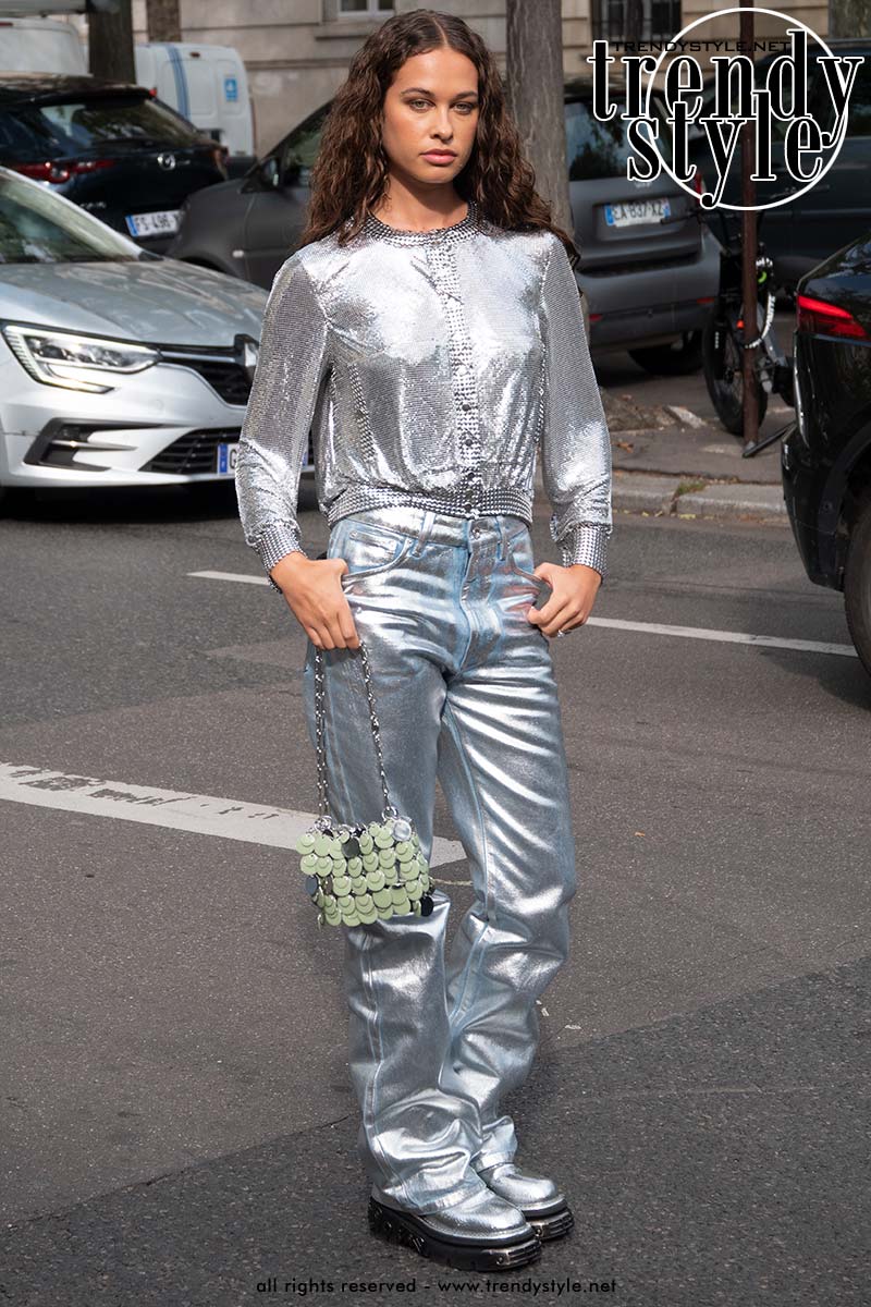 Zilver in de modetrends voor winter 2023 2024
