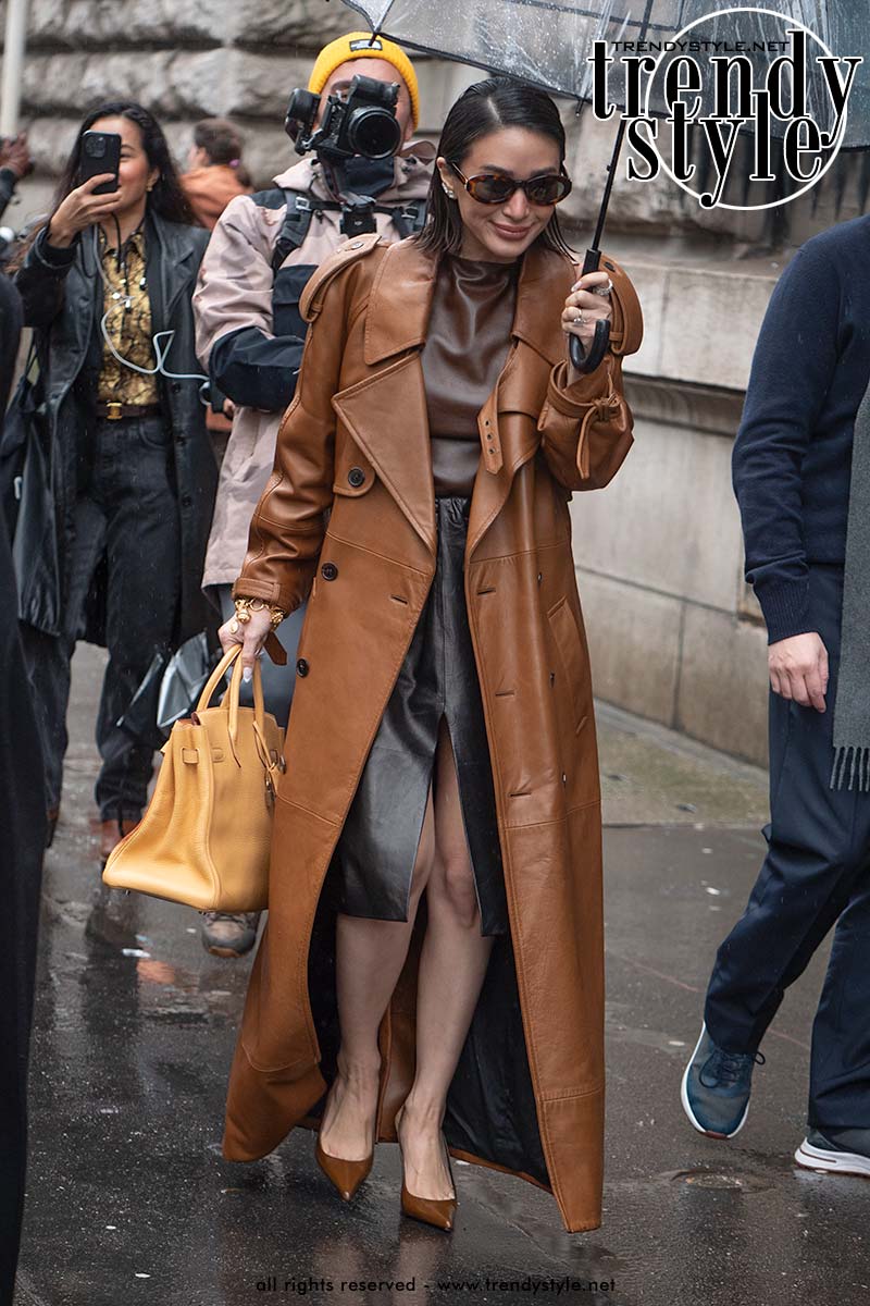 Streetstyle looks bij Hermès tijdens de Paris Fashion Week voor winter 2024 2025