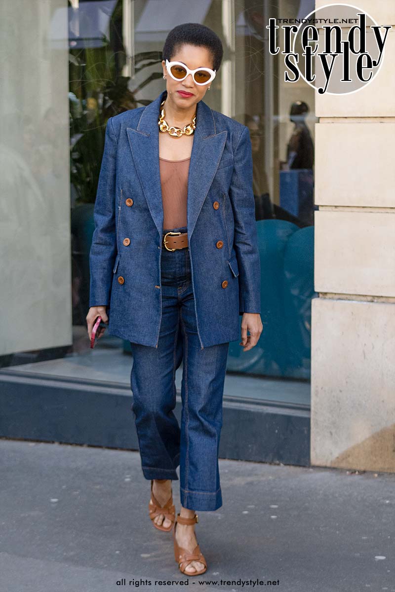 De coolste total jeans looks voor voorjaar 2024