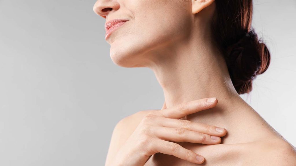 Anti-aging voor hals, handen en lichaam: de vergeten zones