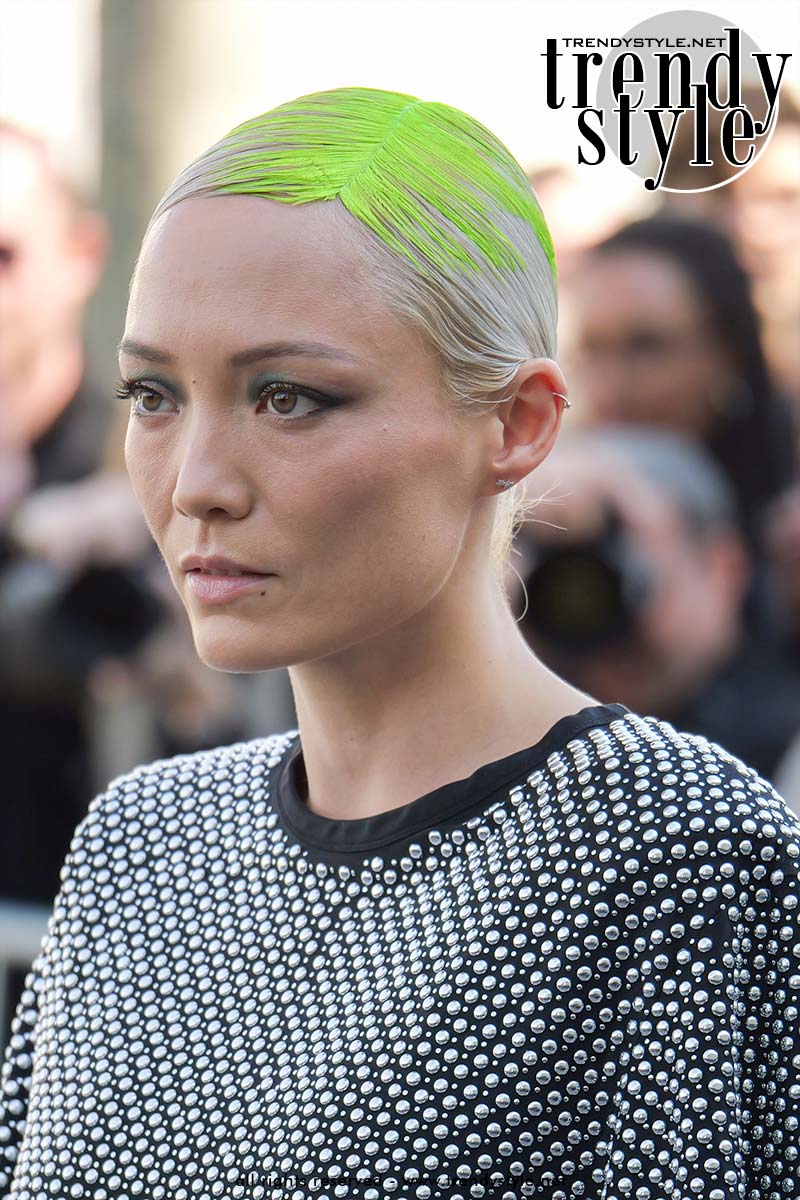 Haarkleurtrends 2025. Gaan pastels en felle haarkleuren terugkomen? Foto Charlotte Mesman