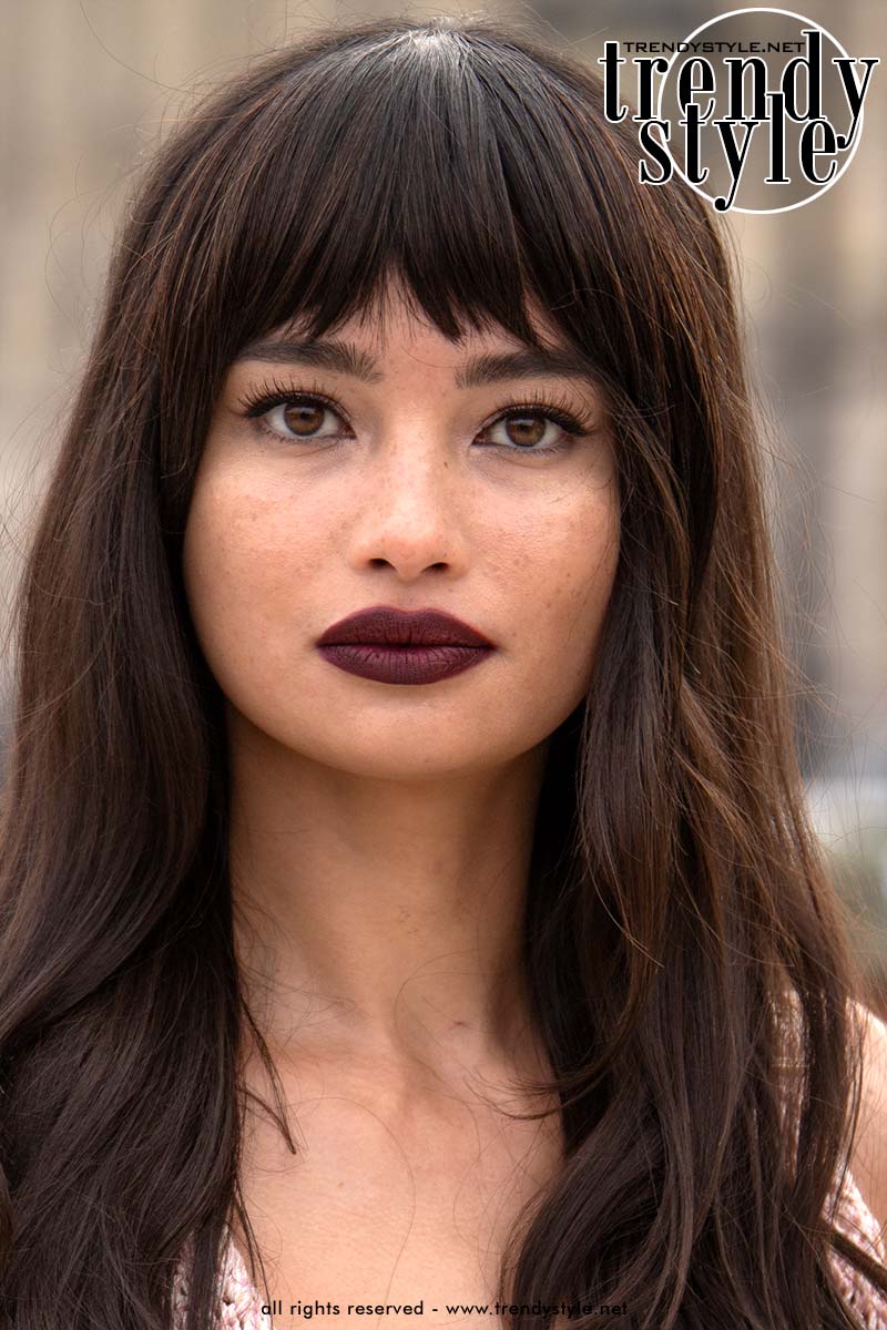 Make-up trends zomer 2025: (weer) bruine lippenstift met lipliner. Foto Charlotte Mesman