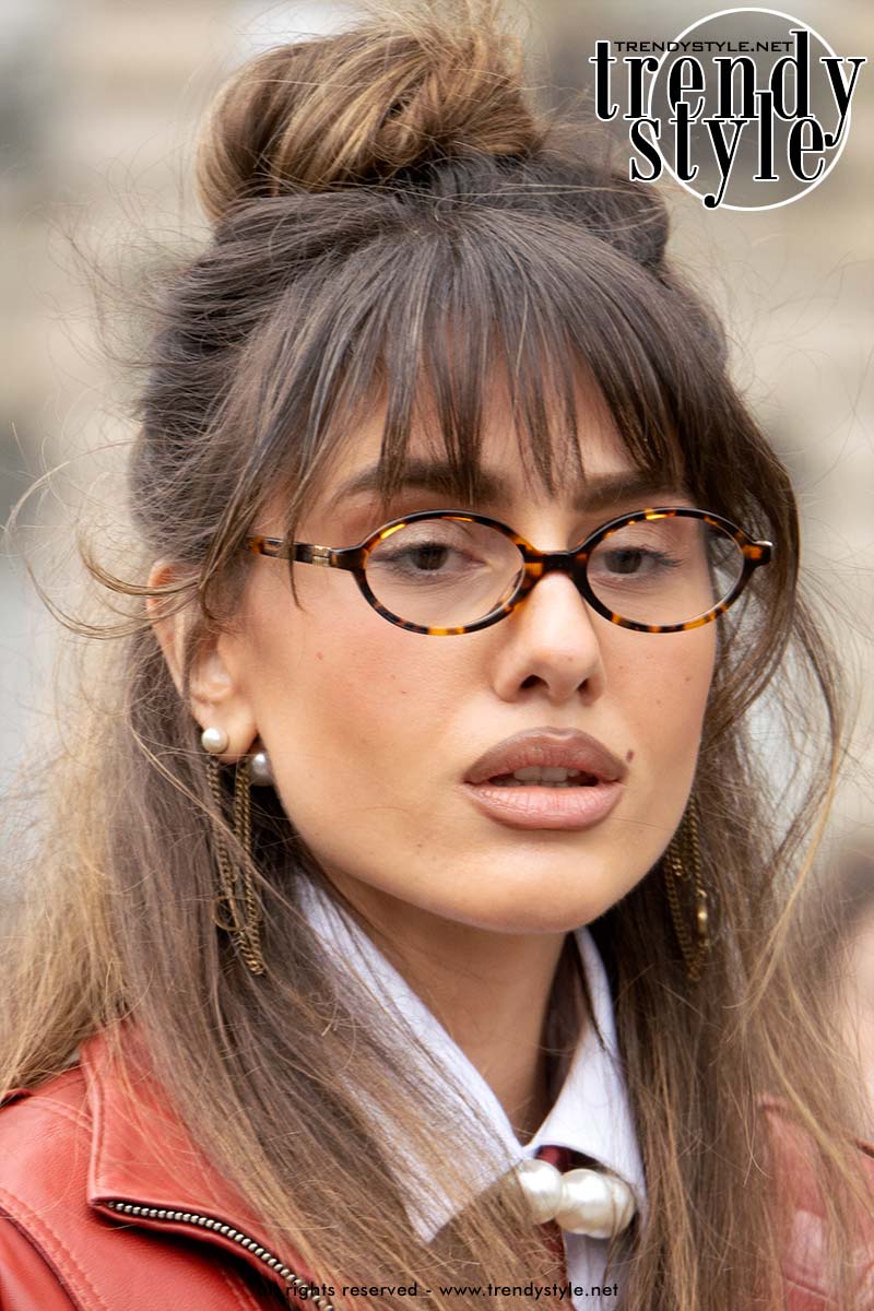 Make-up trends zomer 2025: (weer) bruine lippenstift met lipliner. Foto Charlotte Mesman