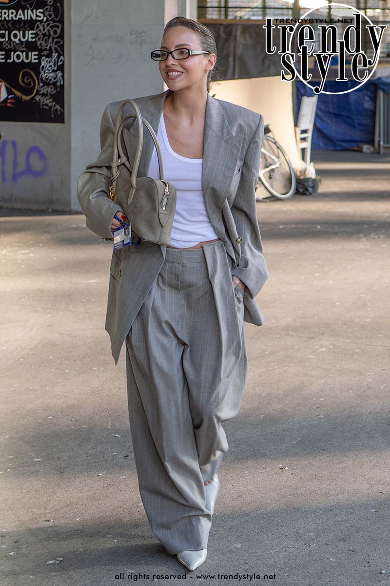 Streetstyle zomer 2025. Zo creëer je die influencer look!. Foto Charlotte Mesman