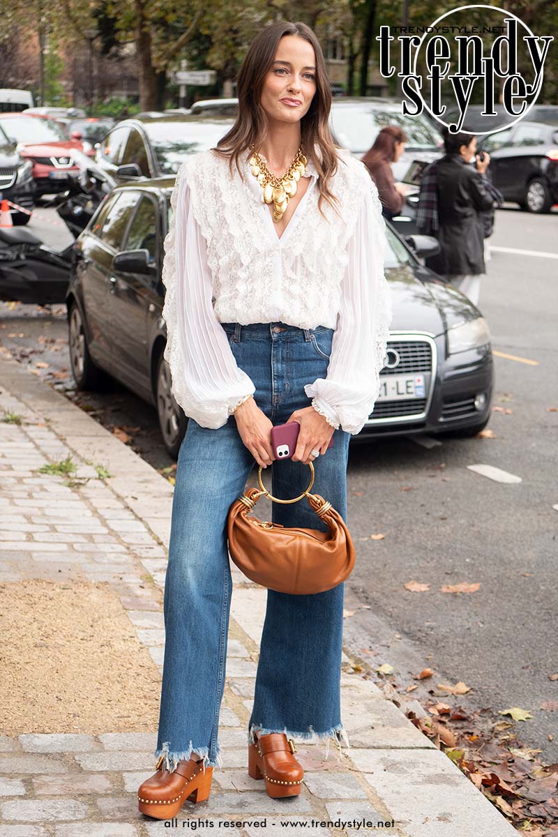Blouses voor zomer 2025. Eén blouse, tien looks. Foto Charlotte Mesman