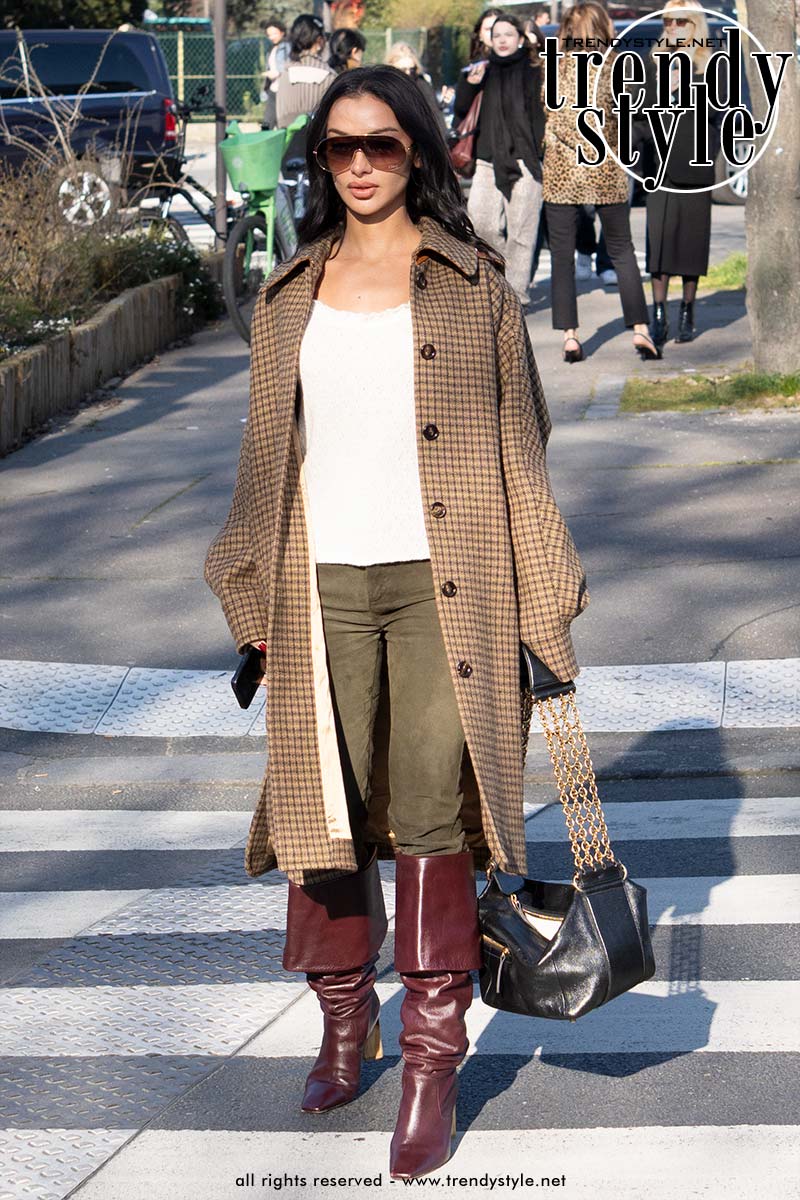 Vier streetstyle looks voor de herfst om je door te laten inspireren. Foto ADVERSUS