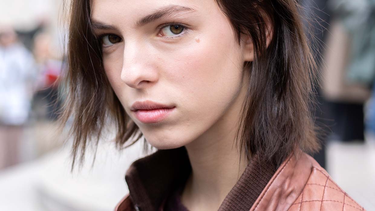 Halflange kapsels voor winter 2025. Foto ADVERSUS