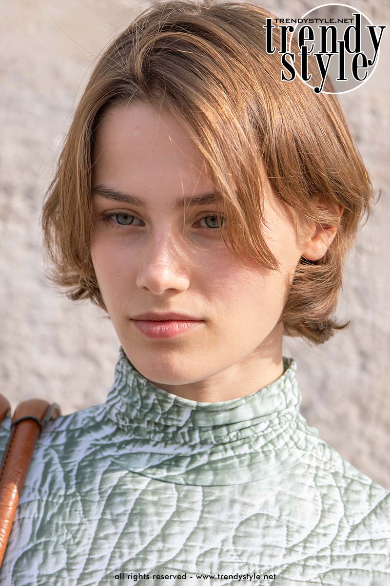 Drie korte kapsels geïnspireerd door Dior voor zomer 2026. Foto Charlotte Mesman