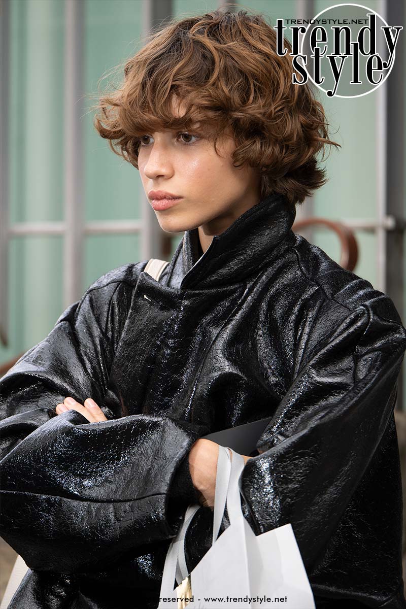 Topmodel Mathilda Gvarliani. Foto Charlotte Mesman