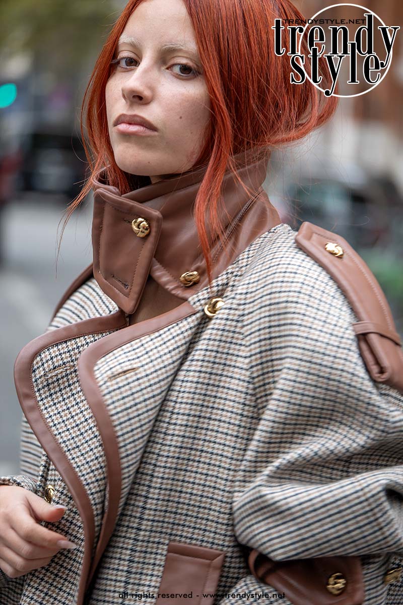 Love the look! Marie Gaguech in ruitjes bij Zimmermann. Laat je inspireren. Foto Charlotte Mesman