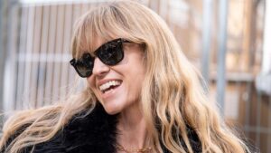 Dit zijn de coolste zonnebrillen trends voor herfst winter 2025 2026. Foto Charlotte Mesman