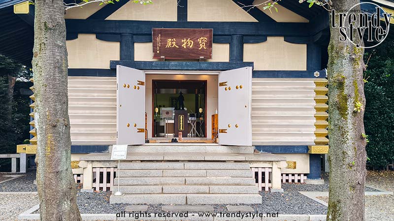 De Hie-tempel in Tokio, Japan. Een berggod en apen. Foto: Charlotte Mesman