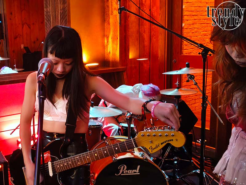 Terug in Tokio. Hysteric Glamour. Foto Charlotte Mesman