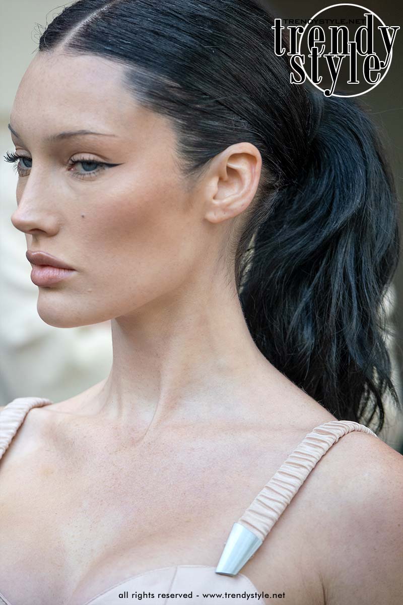 Feestkapsels 2025. Het geheim is: supernetjes en verzorgd! Foto Charlotte Mesman