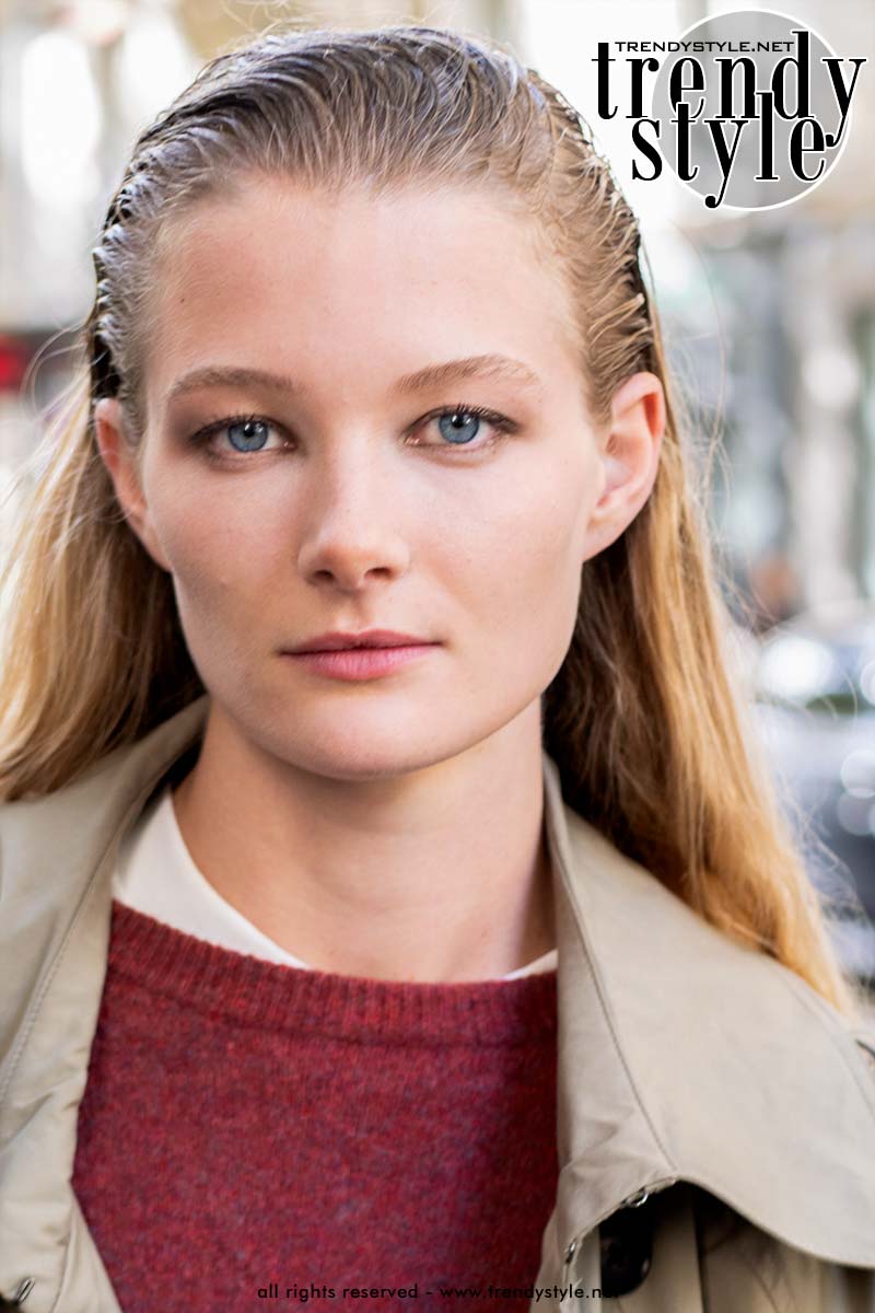 De haartrend voor 2026: véél haarproduct en greasy haartexturen. Foto ADVERSUS