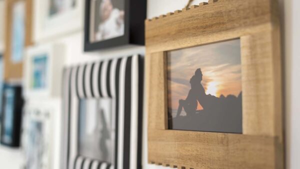 Zo verrijk je je interieur met unieke wanddecoratie. Check deze tips