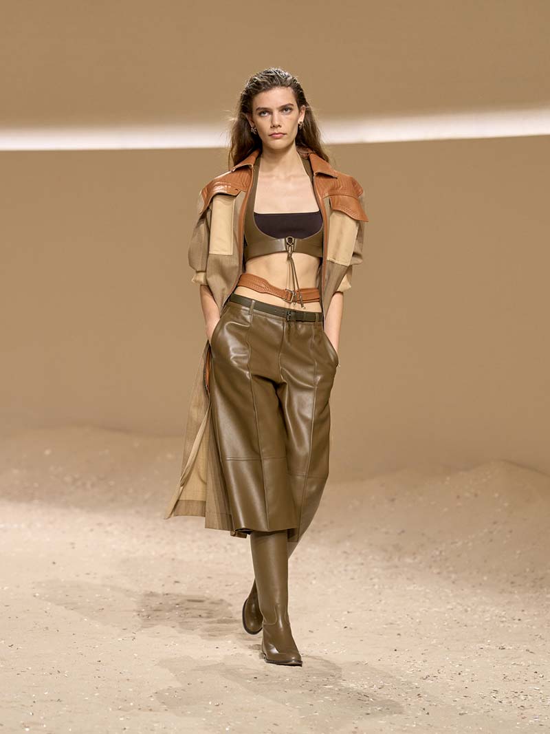Het ABC van de mode voor lente zomer 2026. Dit zijn de grootste modetrends. Photos courtesy of Hermès
