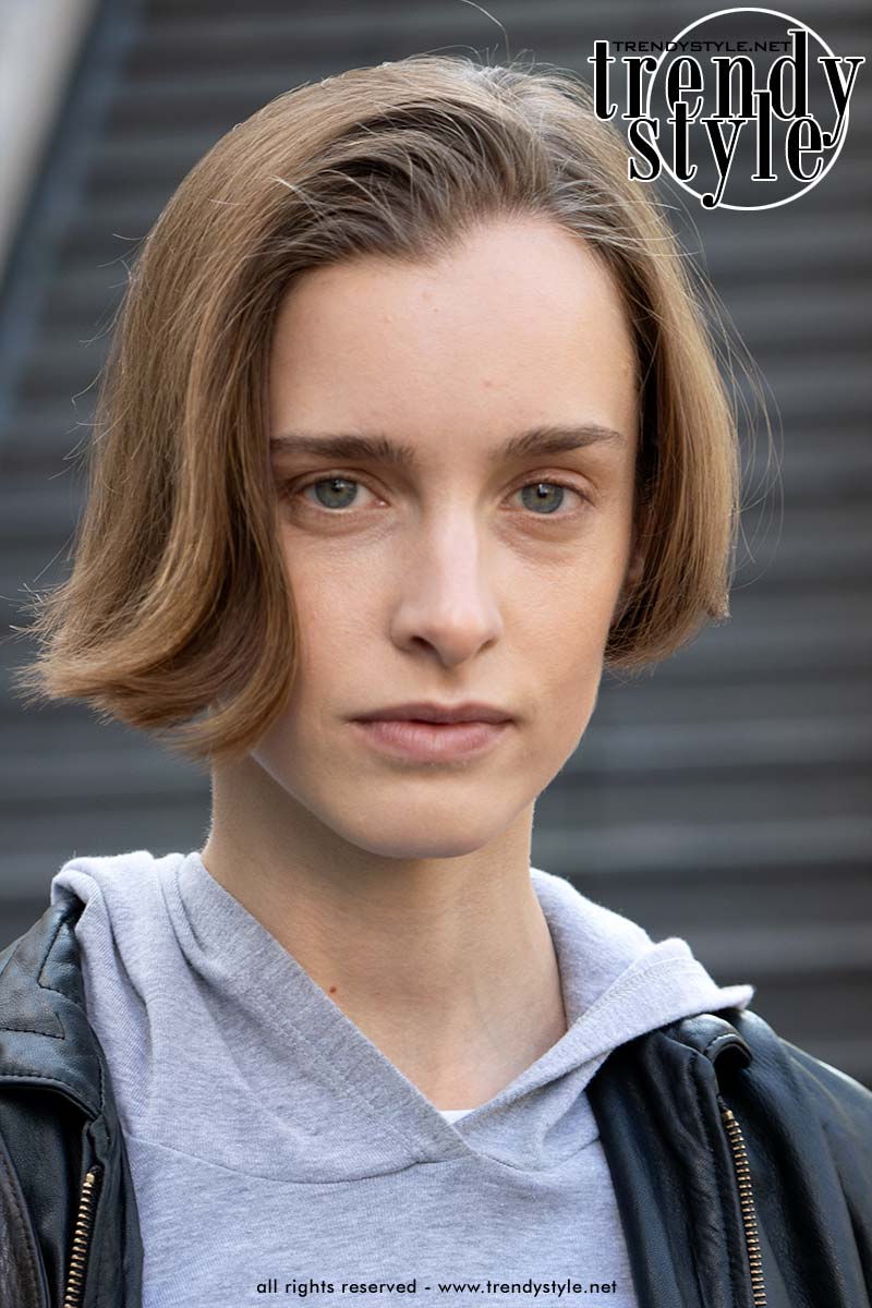 De power bob à la Emily is dé haartrend voor 2026. Foto Charlotte Mesman