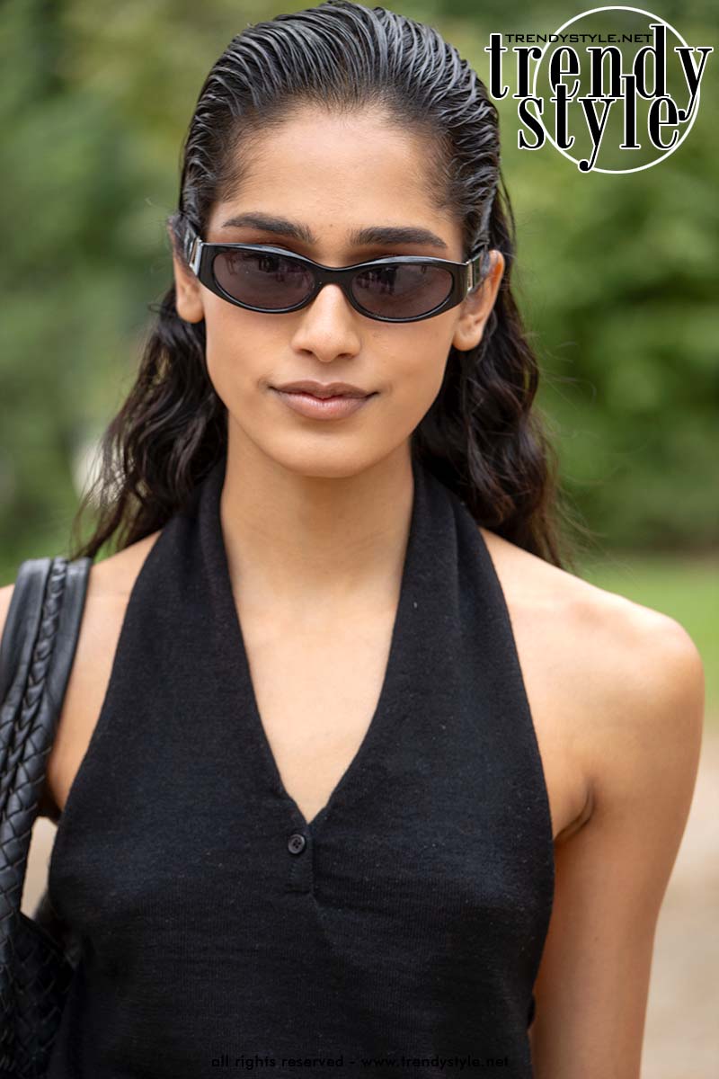 Dé haartrend voor 2026: wet-lookkapsels met een verrassende twist. Foto Charlotte Mesman