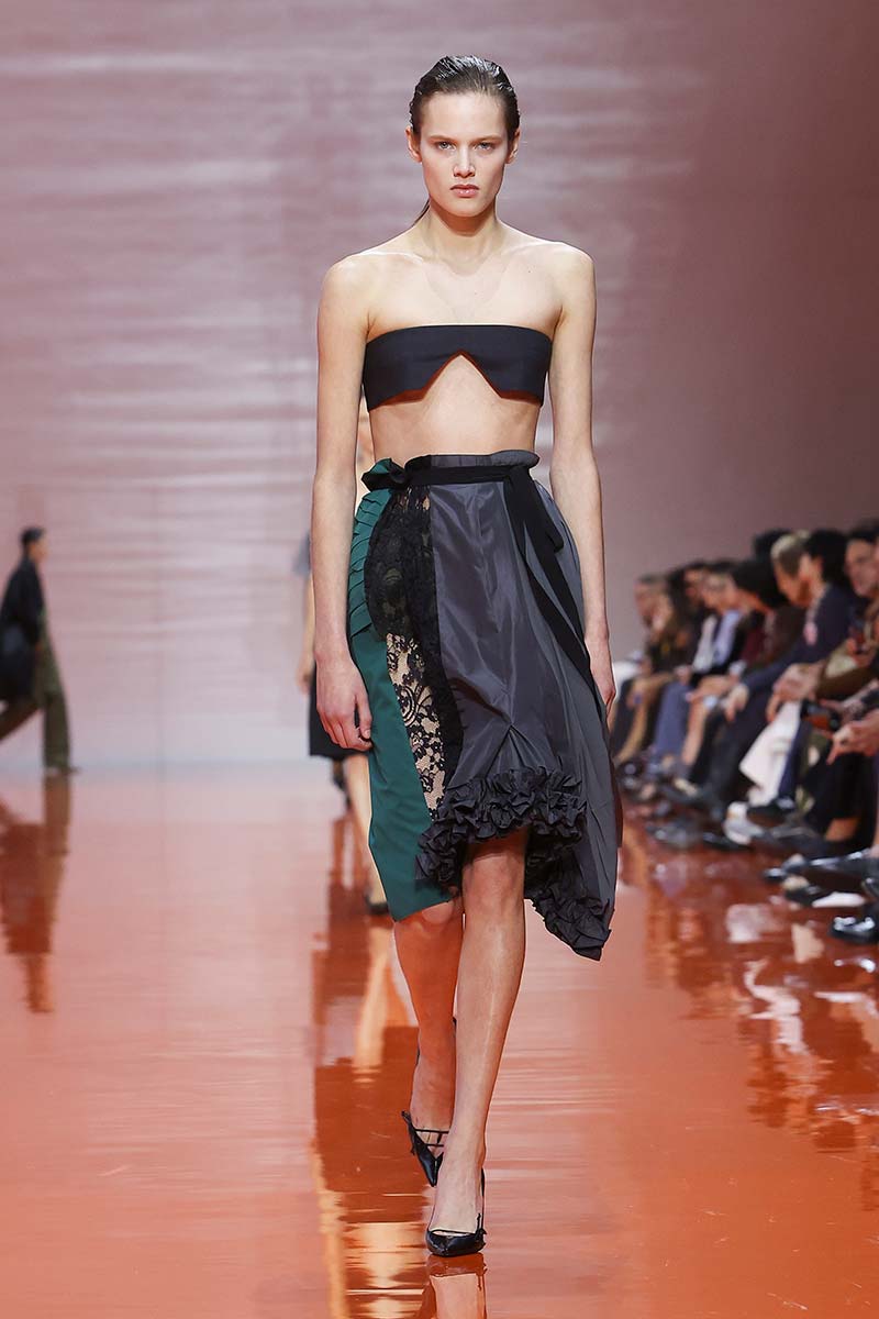 Dit zijn de grootste rokkentrends voor lente zomer 2026. Photo courtesy of Prada