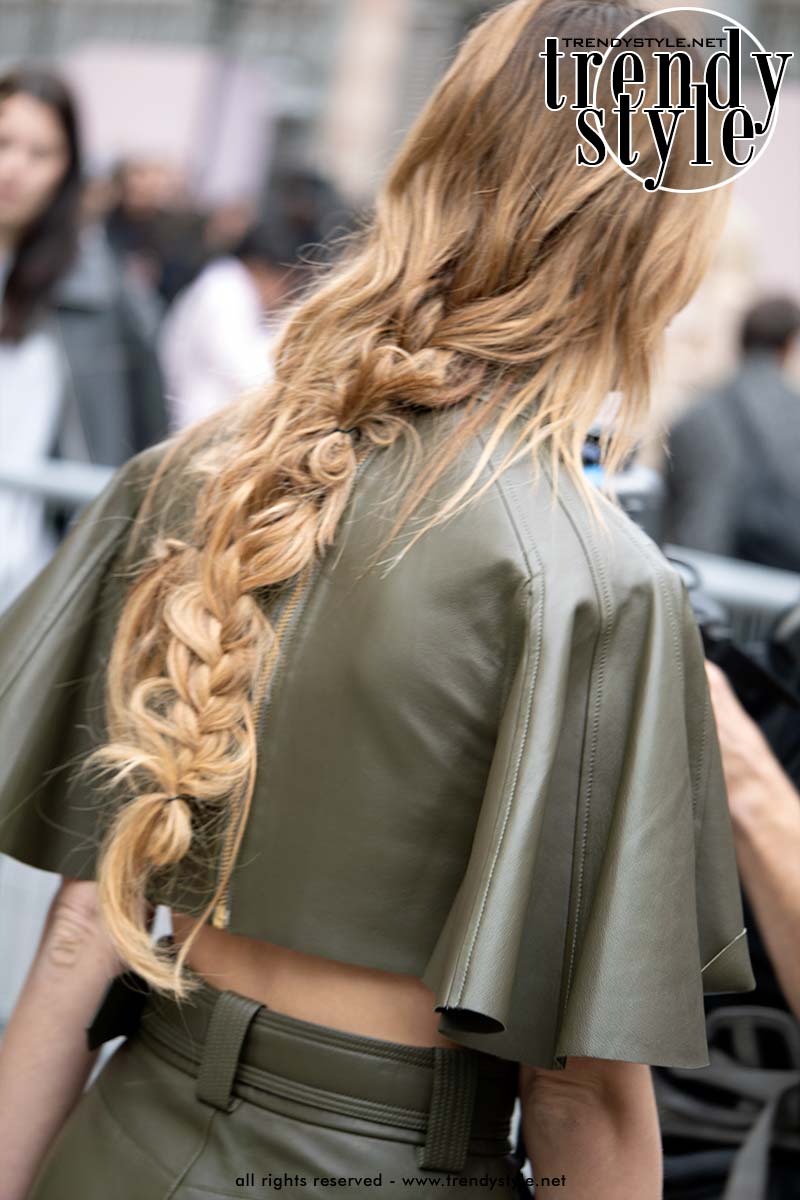 Deze vlechtkapsels gaan we in 2026 zien. Ze zijn supercool! Foto Charlotte Mesman