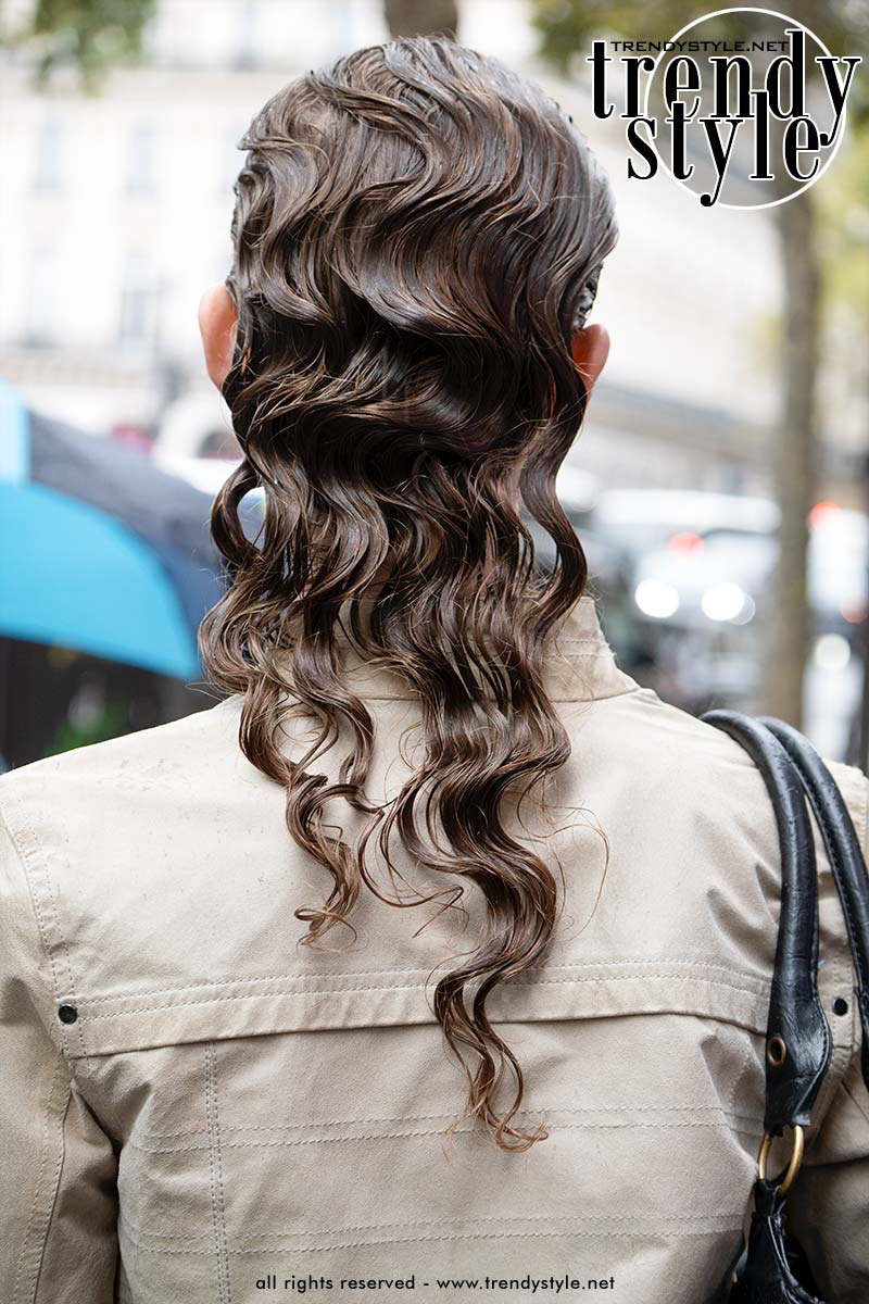 Hotte haartrend: slicked-back kapsels voor lente zomer 2026. Foto Charlotte Mesman