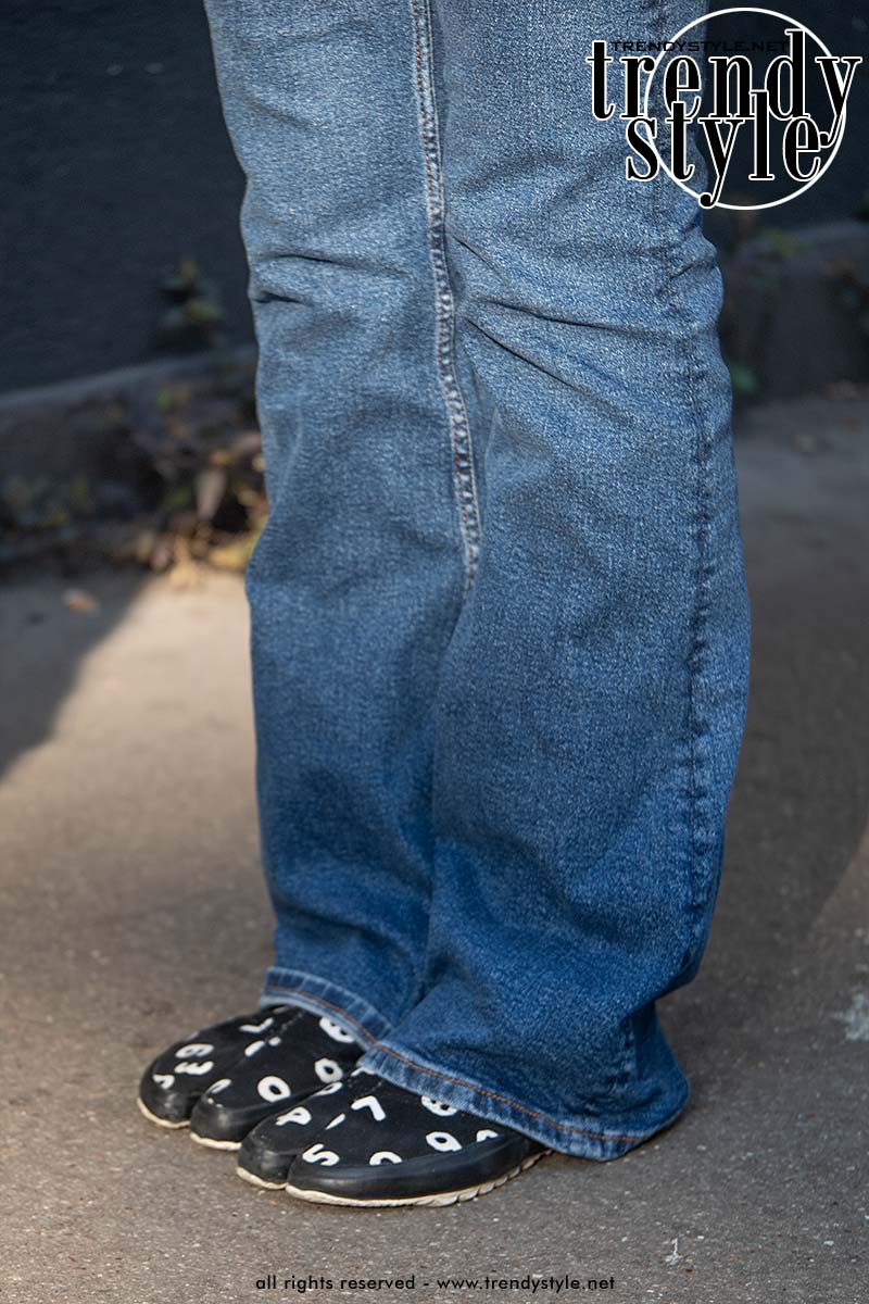 De Wrong Shoe Theory. Waarom juist die 'foute' schoen de juiste is. Foto Charlotte Mesman