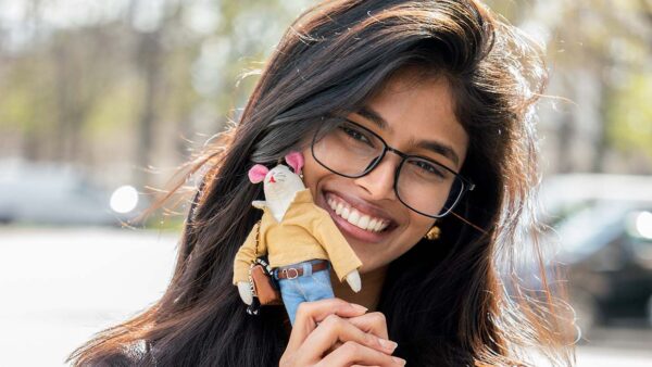 Paris Fashion Week. Het catwalksprookje van Bhavitha Mandava. Foto Charlotte Mesman