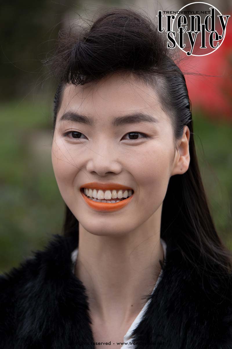 De make-up voor herfst winter 2026 is... selectief! Foto Charlotte Mesman
