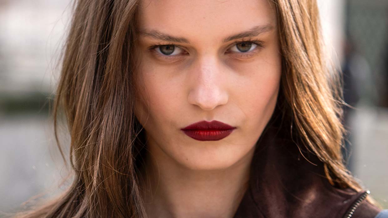 De make-up voor herfst winter 2026 is... selectief! Foto Charlotte Mesman