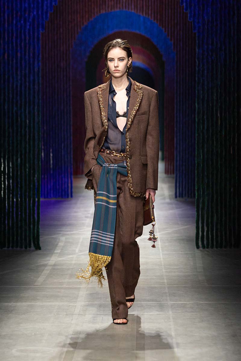De comeback van make-up op de catwalks voor herfst winter 2026 2027. Photo courtesy of Etro