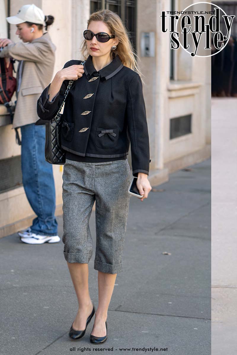 De bermuda in de streetstyle. Foto Charlotte Mesman