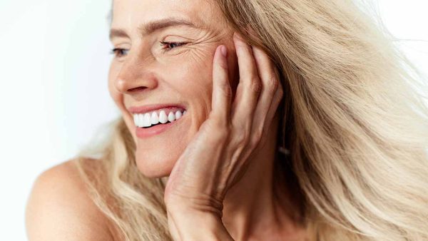 Huidveroudering na je vijftigste (en wat je kunt doen)