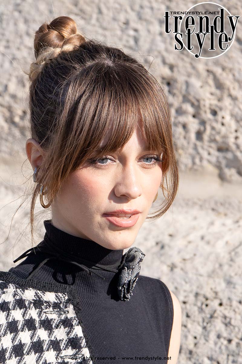 Curtain bangs: dit is misschien wel de beste haartrend van 2026. Foto Charlotte Mesman