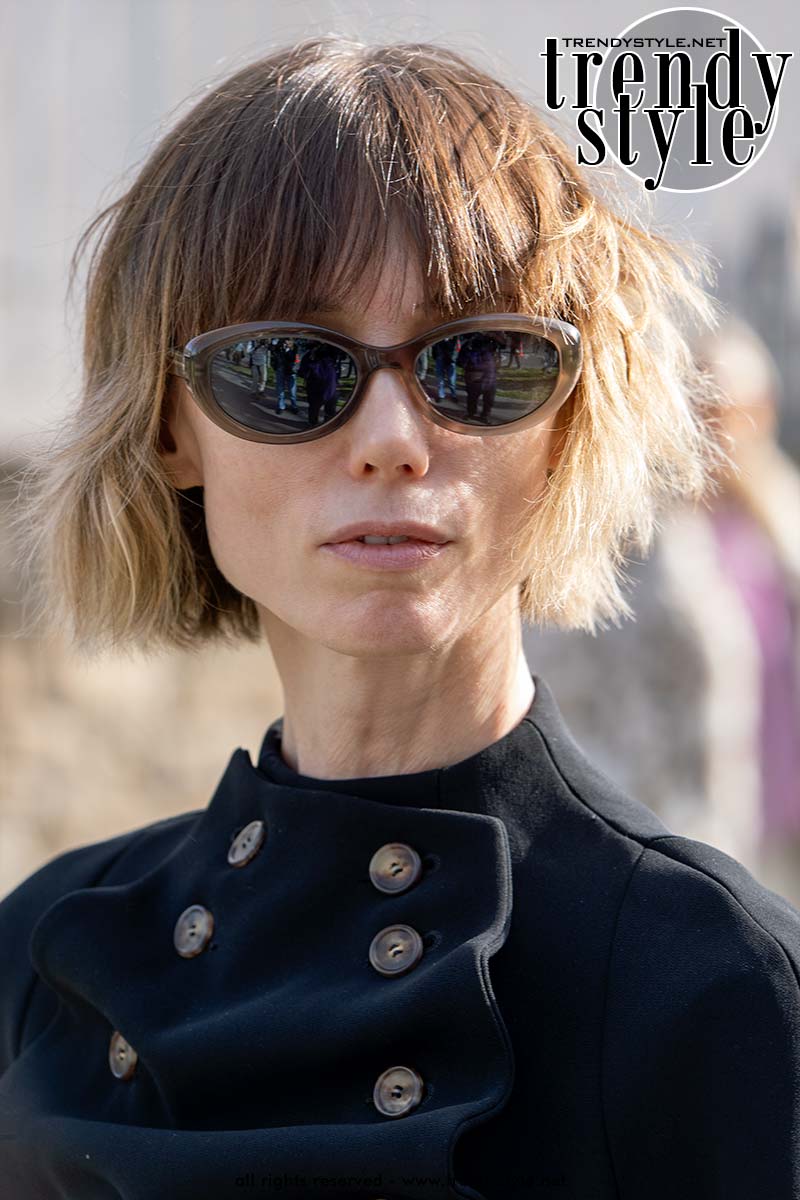 Een layered bob of lichte shaggy bob. De lagen zijn hier zichtbaarder en geven een edgy, modieuze uitstraling. Foto Charlotte Mesman