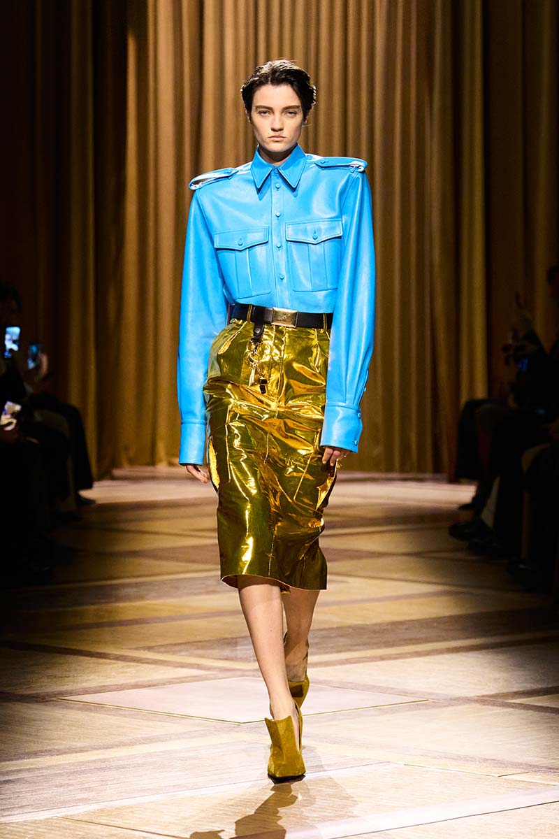 Felle kleuren op de catwalks voor winter 2026 2027. Photo courtesy of Mugler