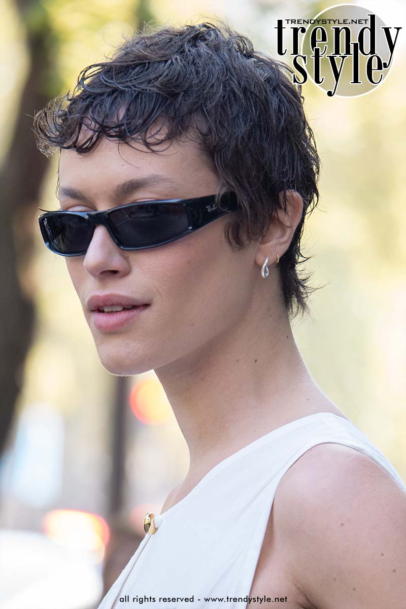 De textured messy wet-look pixie. Foto Charlotte Mesman